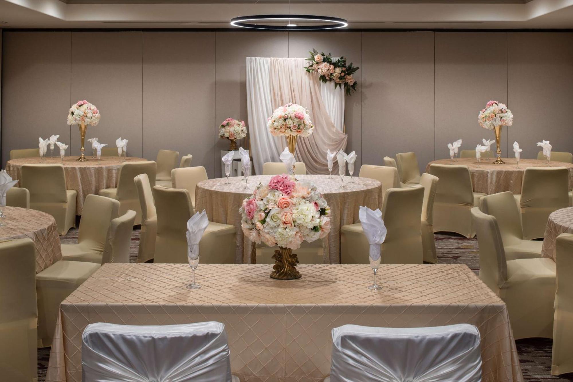 Hilton Garden Inn Fontana Εξωτερικό φωτογραφία