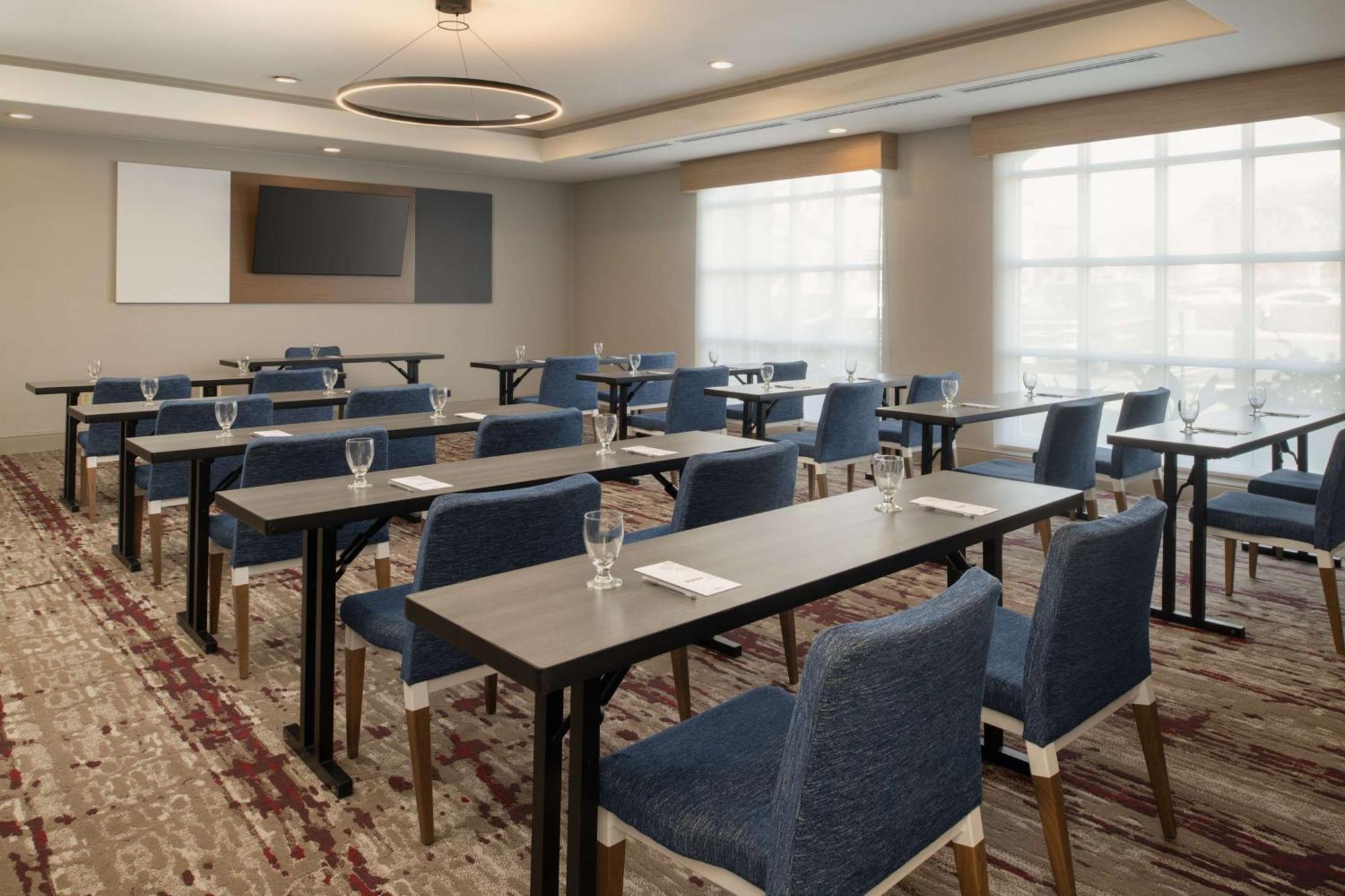 Hilton Garden Inn Fontana Εξωτερικό φωτογραφία