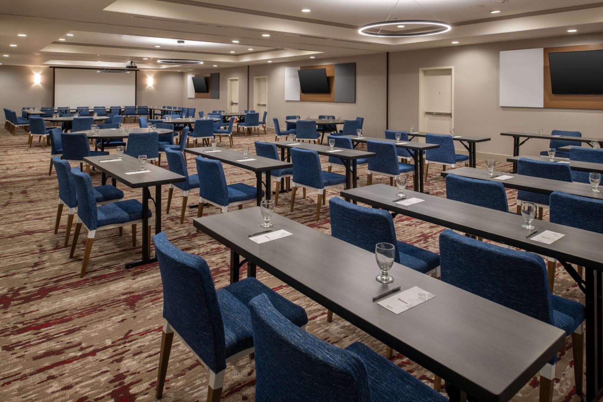 Hilton Garden Inn Fontana Εξωτερικό φωτογραφία