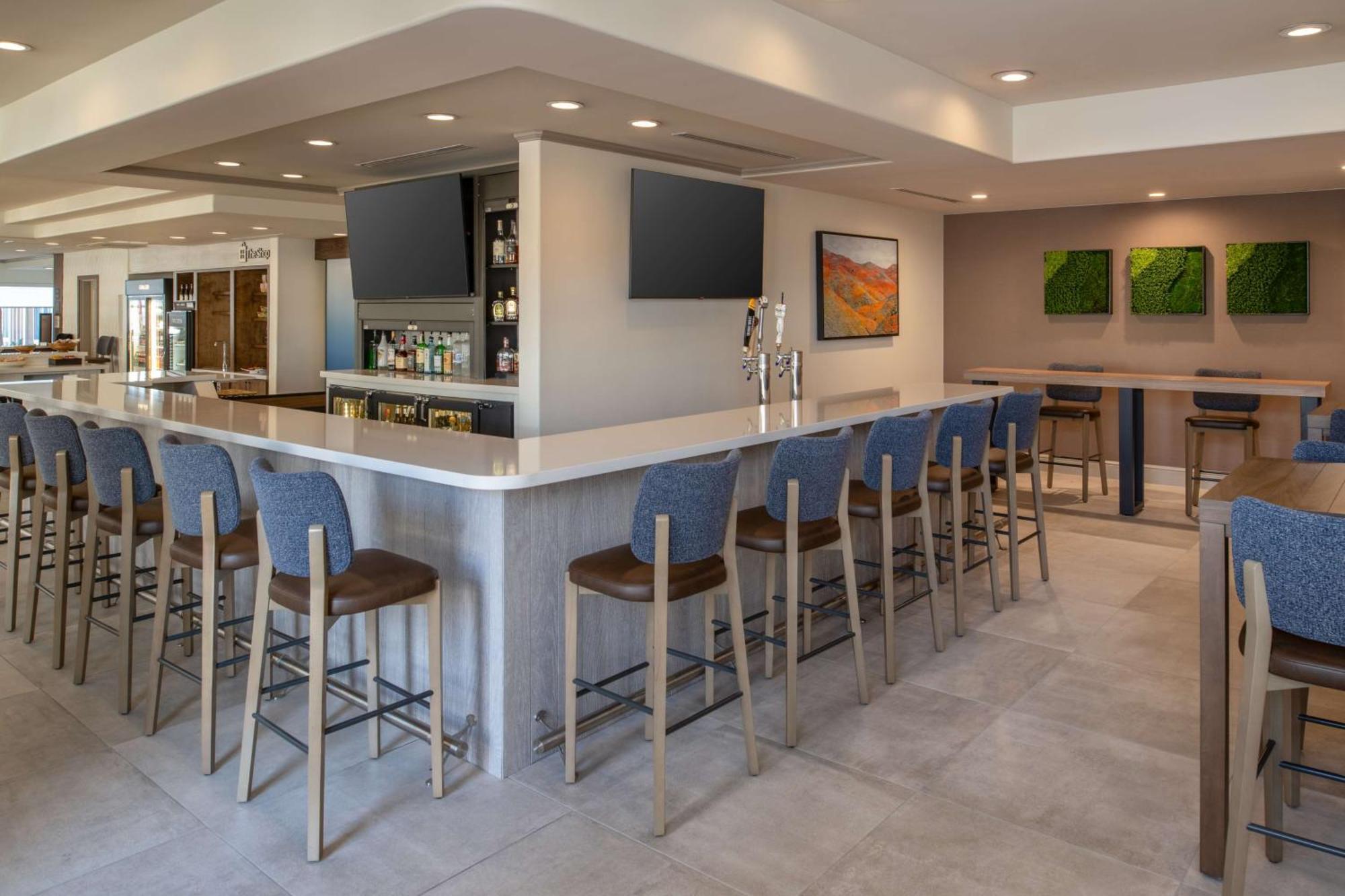 Hilton Garden Inn Fontana Εξωτερικό φωτογραφία