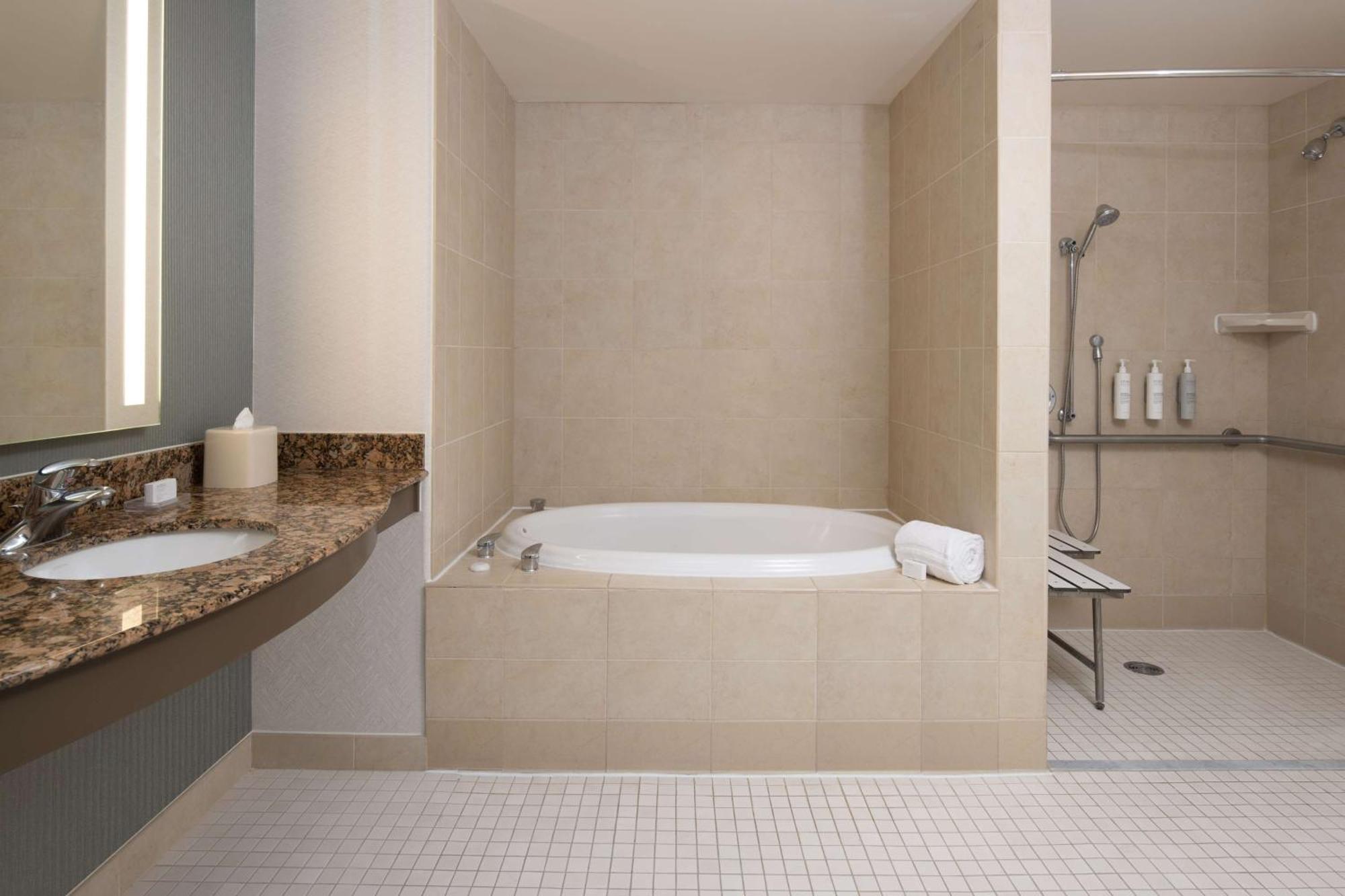 Hilton Garden Inn Fontana Εξωτερικό φωτογραφία