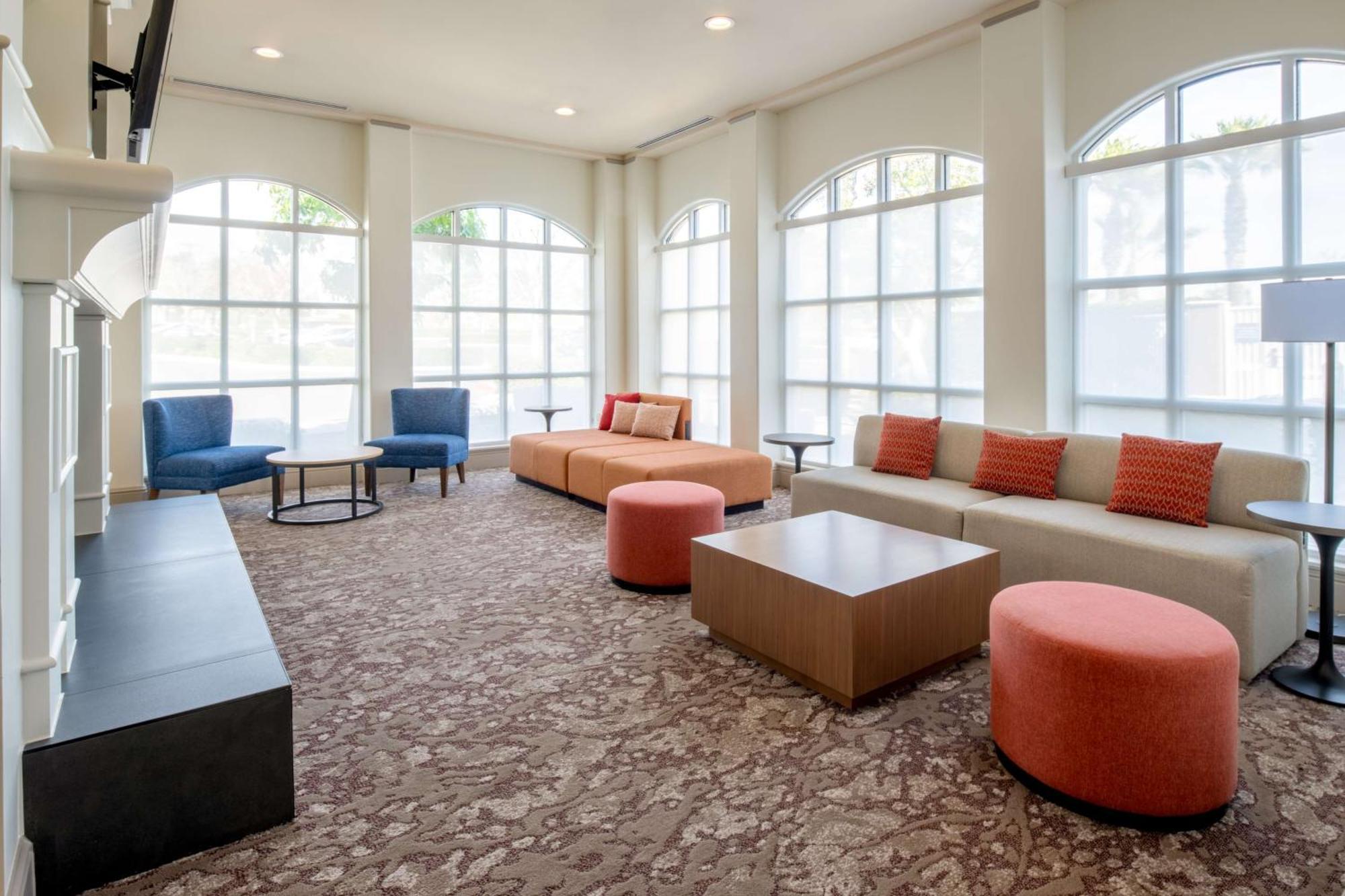 Hilton Garden Inn Fontana Εξωτερικό φωτογραφία