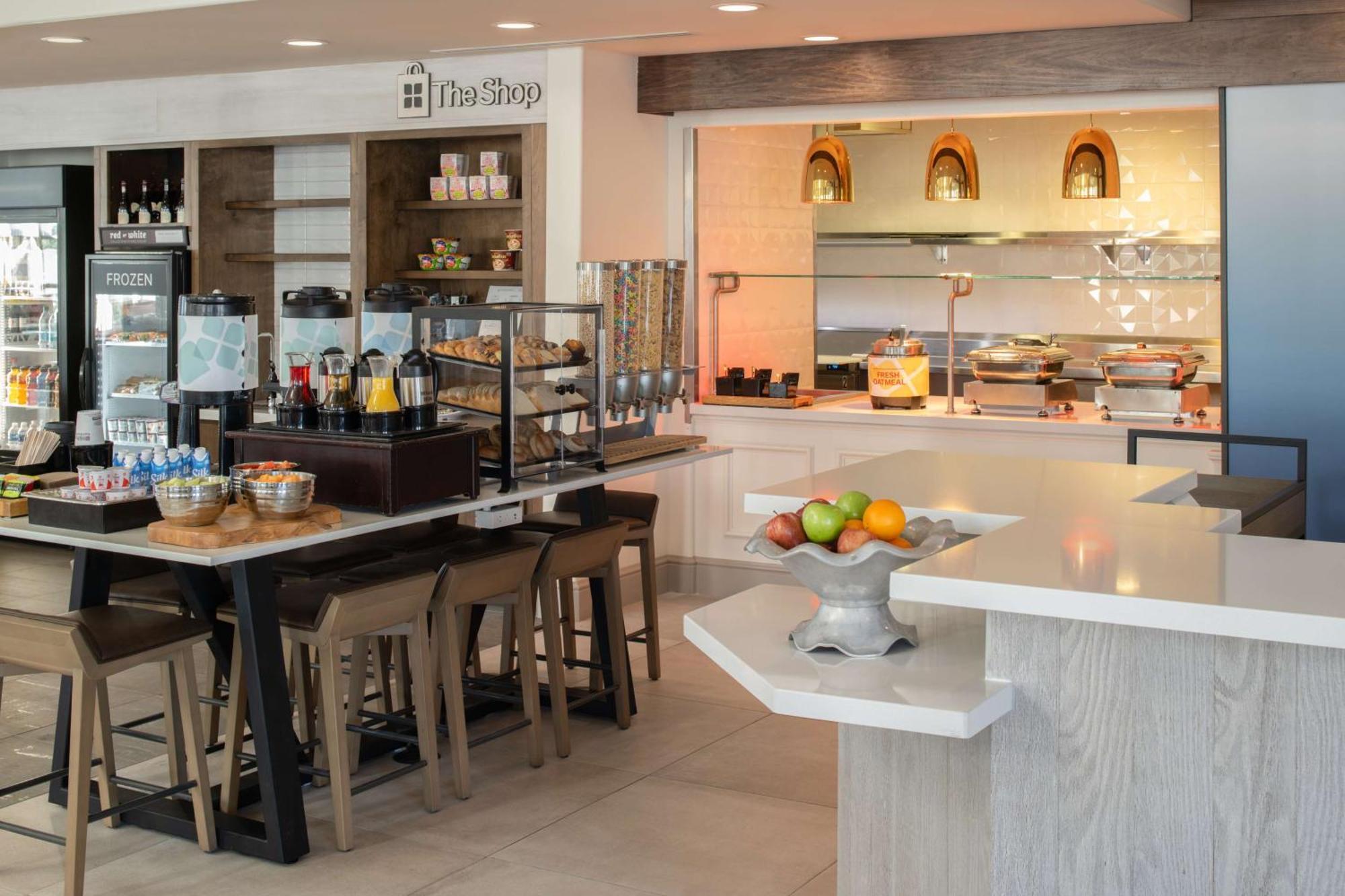 Hilton Garden Inn Fontana Εξωτερικό φωτογραφία